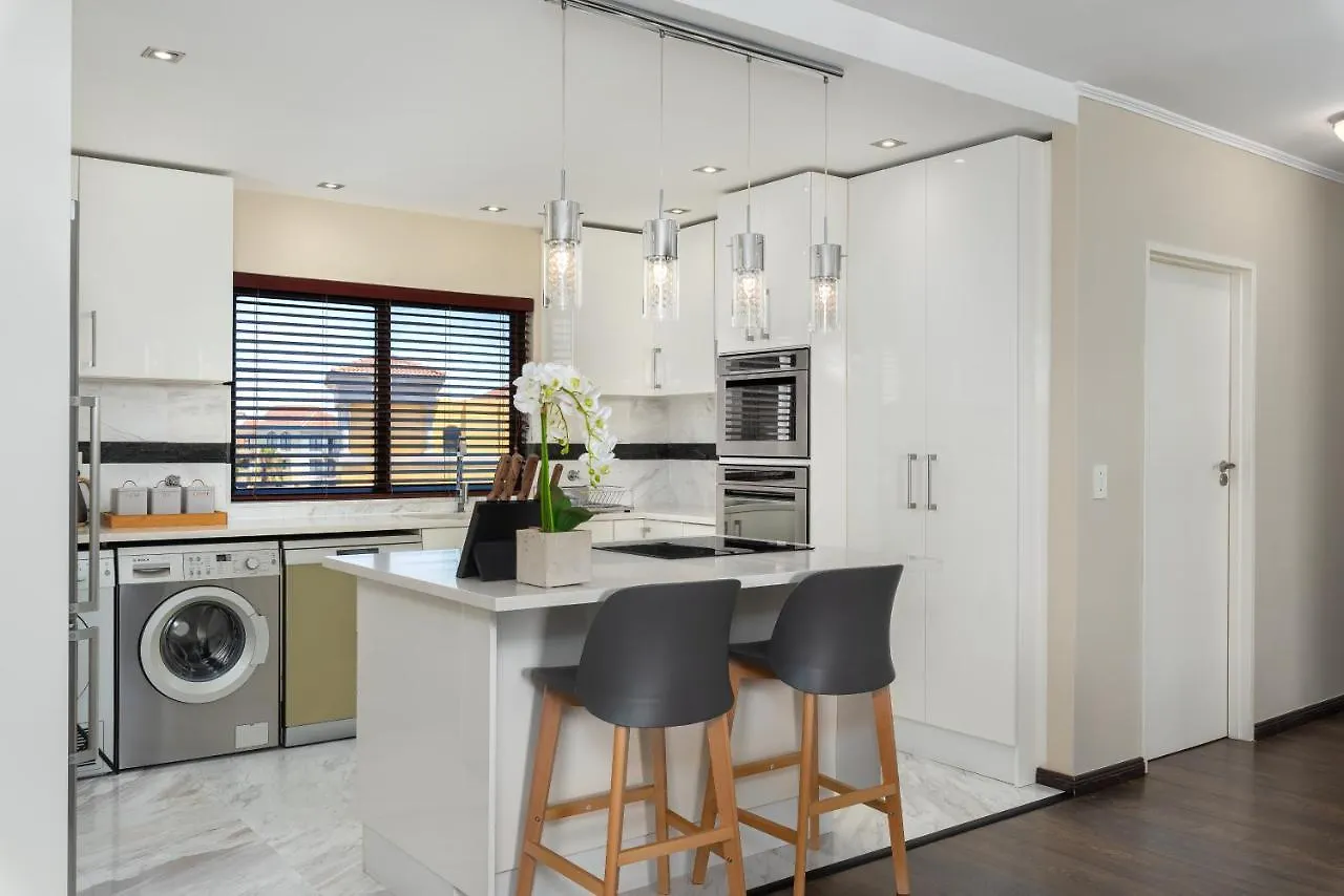 Island Club Luxury Apartments Κέιπ Τάουν 0*,  Νότια Αφρική