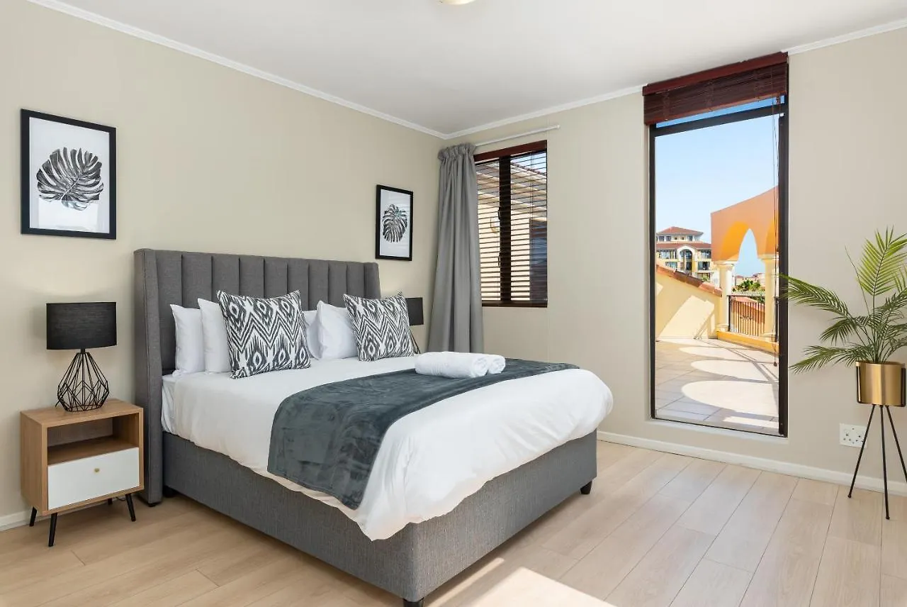 Island Club Luxury Apartments Cape Town