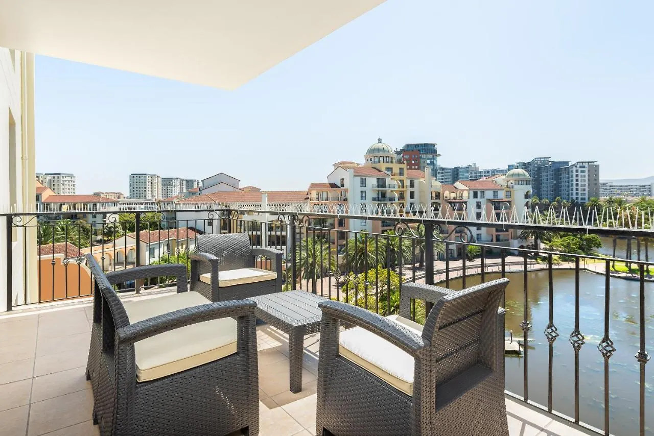 Island Club Luxury Apartments Cape Town