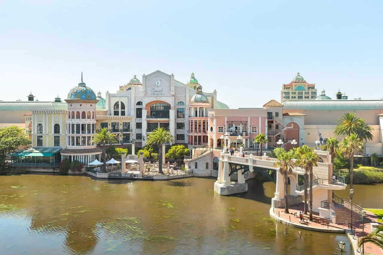 Island Club Luxury Apartments Cape Town