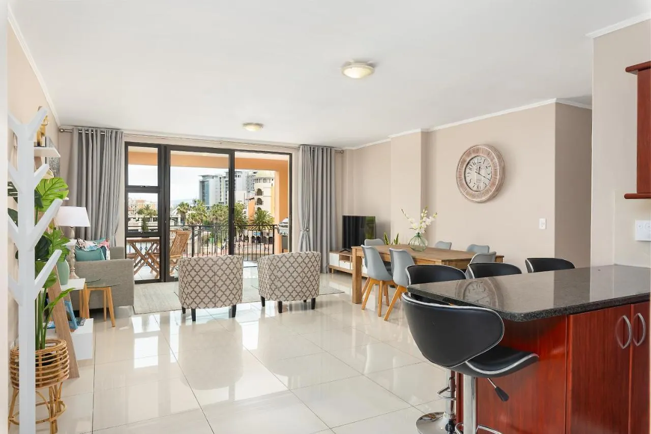Island Club Luxury Apartments Cape Town