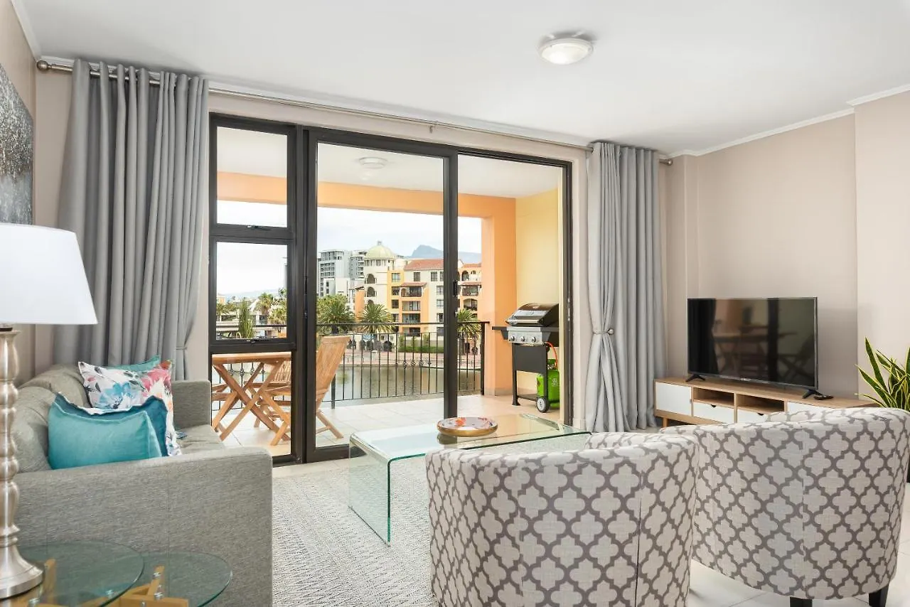 Island Club Luxury Apartments Cape Town