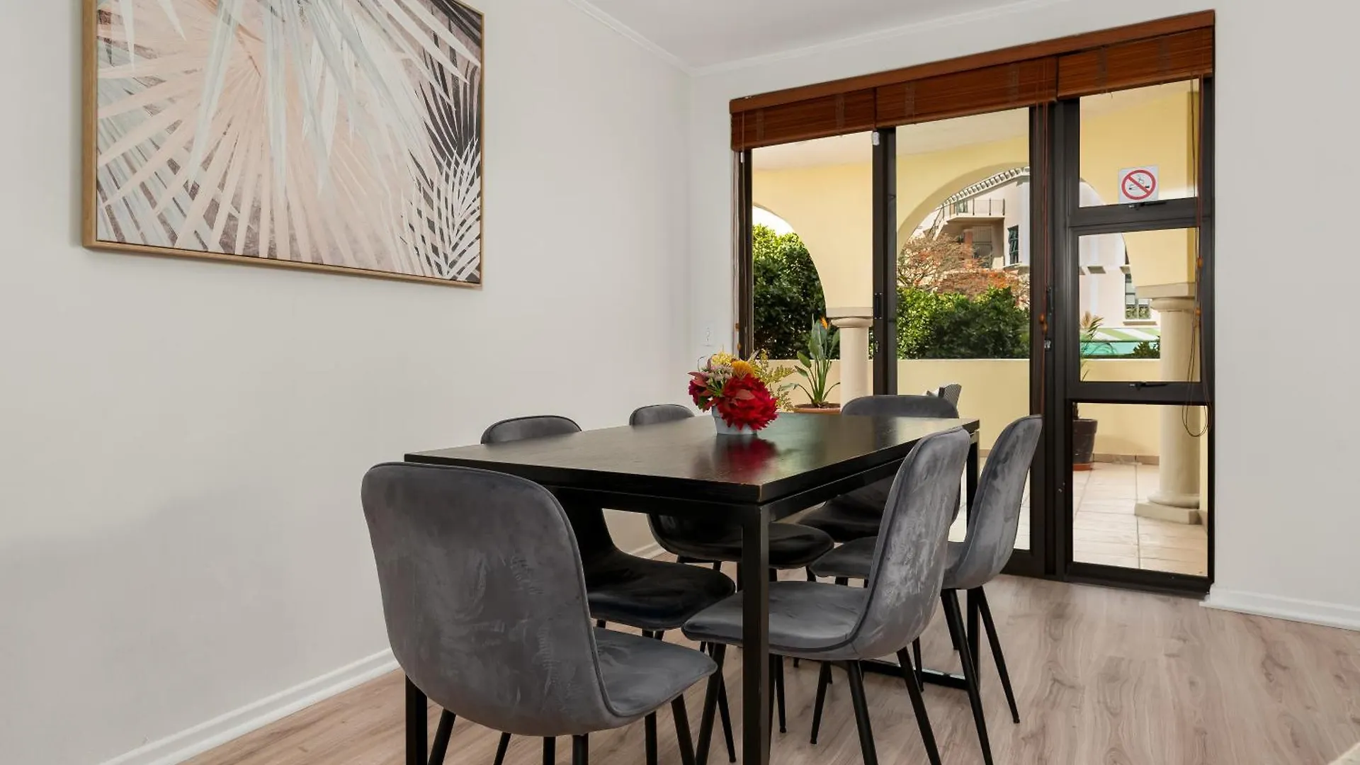 Island Club Luxury Apartments Cape Town