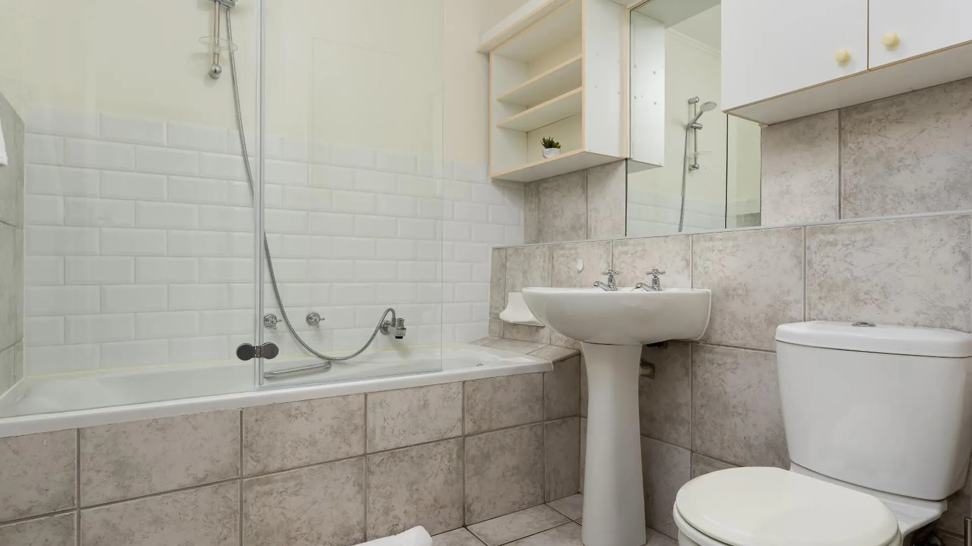 Island Club Luxury Apartments Cape Town